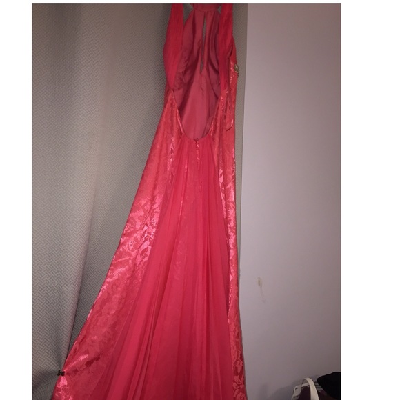 🚨PROM DRESS🚨 - Picture 2 of 6